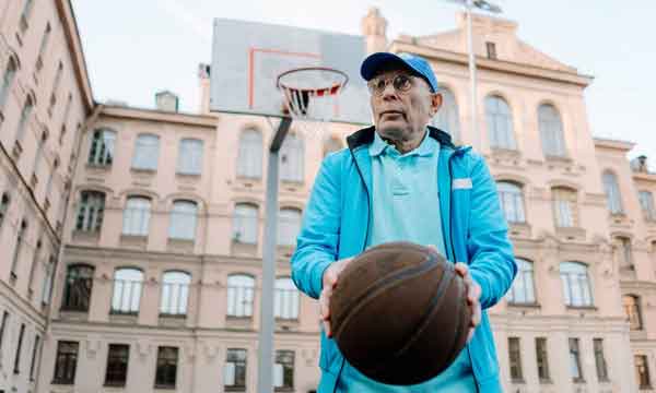 Old man playing basketball ready to fuck shit up and get his shit rocked because he wants to fight. Can you believe it, this old man came out to fight on a basketball court because he was bored. 